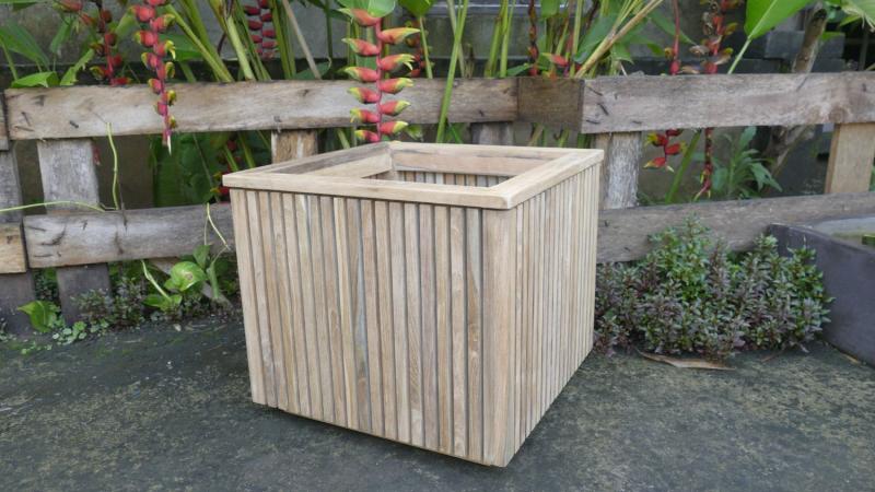 Product image 2 of the product “Dumai plant stand large made of teak wood, approx. 43 x 43 x 35 cm. ”